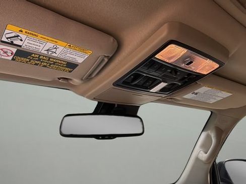 Used 2021 Toyota 4Runner SR5 Premium w/ Moonroof Package AWD/4WD image 28