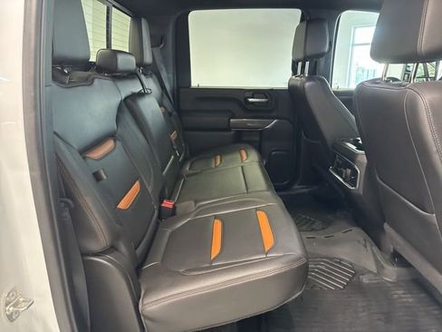 Used 2020 GMC Sierra 2500 AT4 image 29