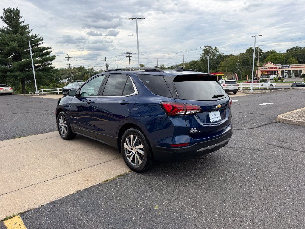 Used 2022 Chevrolet Equinox LT FWD image 5