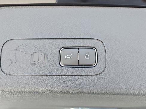 New 2025 Lincoln Aviator 2WD w/ Equipment Group 101A image 32