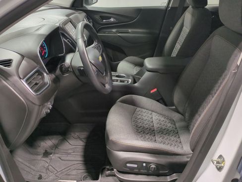 Used 2024 Chevrolet Equinox LT w/ LPO, Floor Liner Package image 16