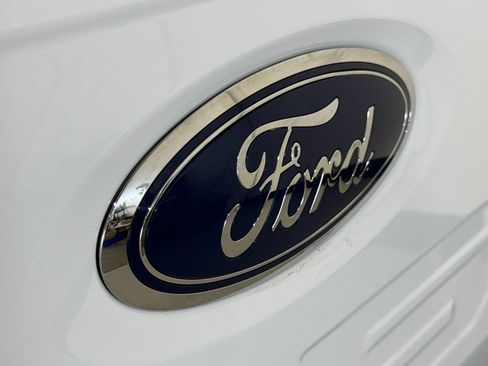 Used 2022 Ford F150 XLT image 33