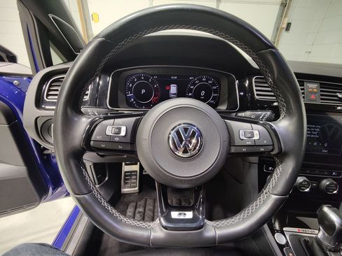 Used 2019 Volkswagen Golf R 4-Door image 30