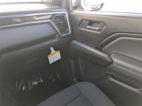 New 2026 GMC Canyon Elevation w/ Convenience Package image 19