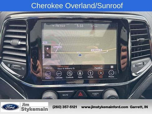Used 2019 Jeep Grand Cherokee Overland AWD/4WD image 52