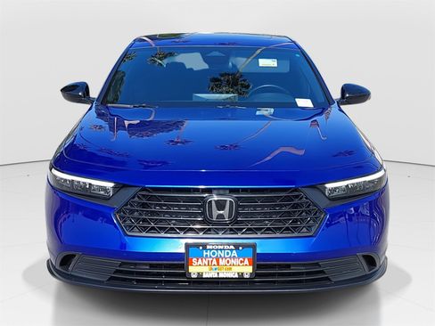 Used 2024 Honda Accord Sport image 2