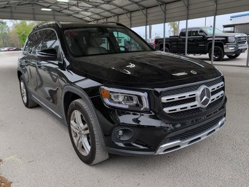 Used 2023 Mercedes-Benz GLB 250 image 1