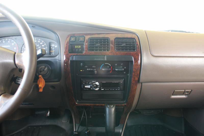 Used 1998 Toyota 4Runner Limited AWD/4WD image 34
