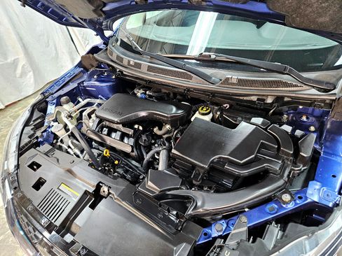 Used 2021 Nissan Rogue Sport S image 7