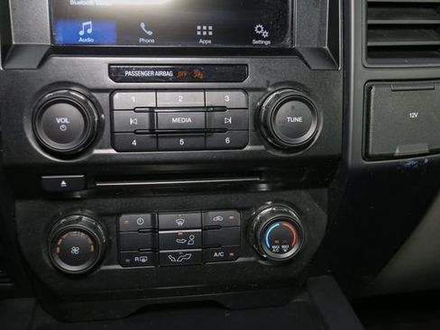 Used 2017 Ford F150 XL w/ Equipment Group 101A Mid AWD/4WD image 23