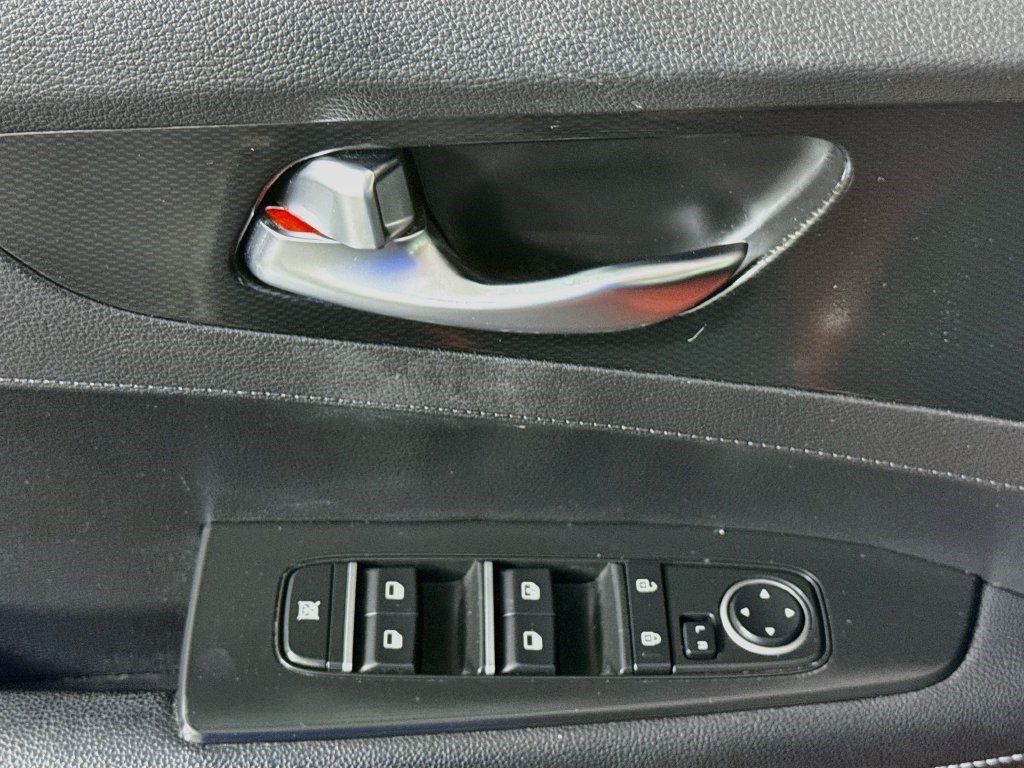 Used 2022 Kia Forte GT-Line w/ GT-Line Technology Package FWD image 23