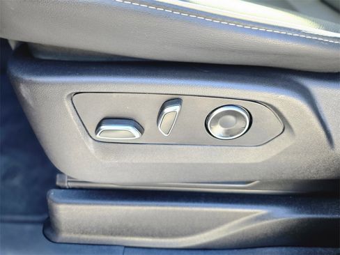 Used 2024 Cadillac Escalade Sport image 22