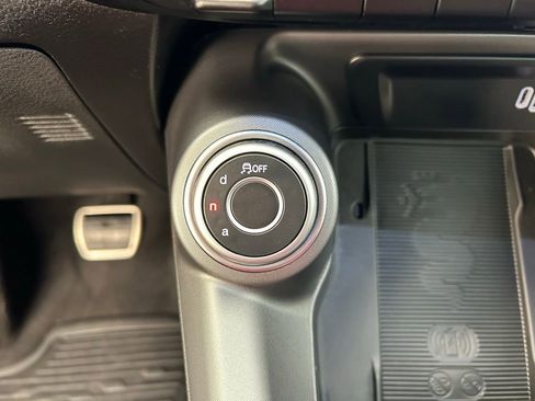 New 2025 Alfa Romeo Tonale image 34