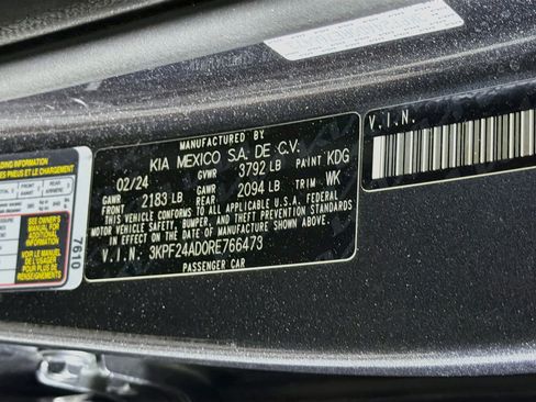 Used 2024 Kia Forte LXS FWD image 12