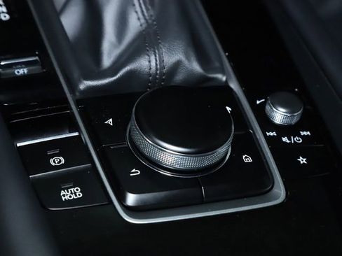 Used 2024 MAZDA MAZDA3 s image 42