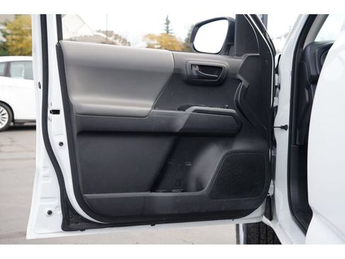 Used 2023 Toyota Tacoma SR image 14