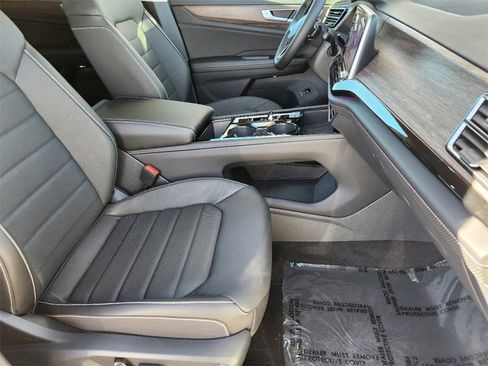 New 2025 Volkswagen Atlas SEL image 19