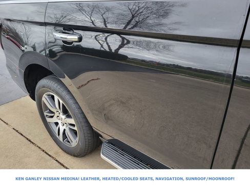 Used 2023 Ford Expedition Limited image 14