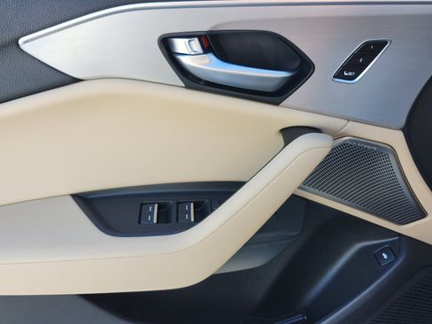 Certified 2025 Acura TLX w/ Technology Package image 30