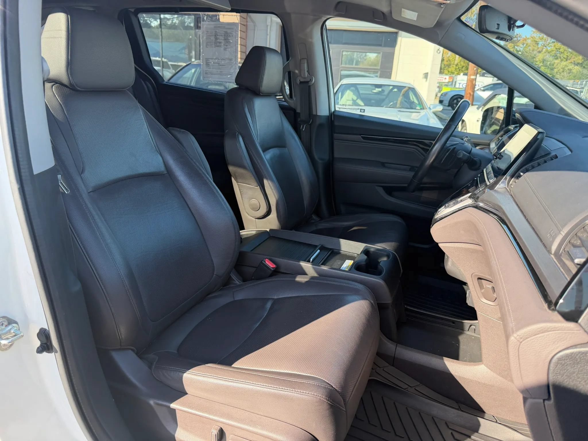 Used 2018 Honda Odyssey Elite image 26