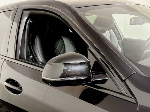 Certified 2023 BMW X6 xDrive40i w/ Executive Package image 31