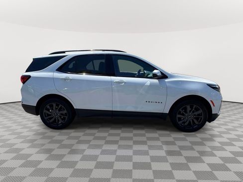 Used 2024 Chevrolet Equinox RS AWD/4WD image 7