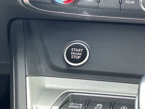 Used 2022 Audi Q3 2.0T Premium Plus image 20