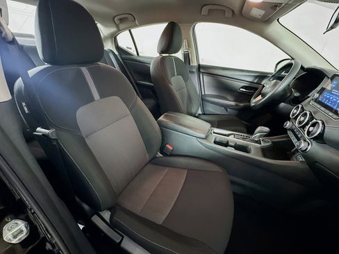 Used 2025 Nissan Sentra SV image 28