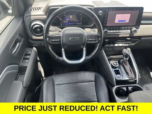 Used 2023 Chevrolet Colorado Z71 w/ Z71 Convenience Package 2 AWD/4WD image 15