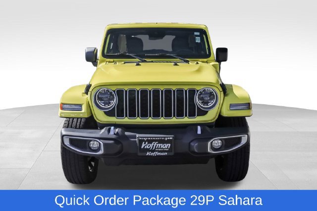 Used 2024 Jeep Wrangler Unlimited Sahara AWD/4WD image 3