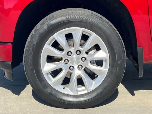 Used 2022 Chevrolet Silverado 1500 Custom RWD image 25