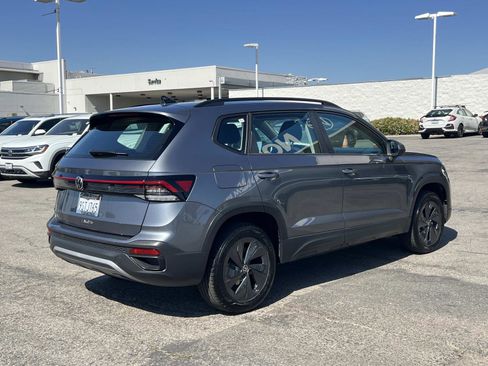 Certified 2025 Volkswagen Taos S image 23