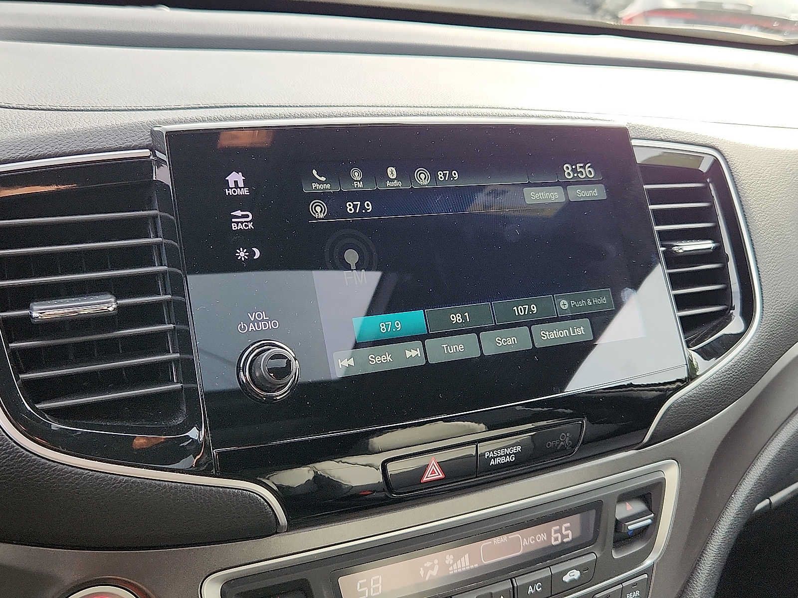Used 2021 Honda Passport EX-L image 16