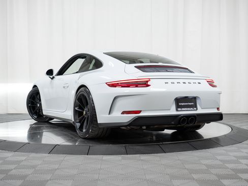Certified 2018 Porsche 911 GT3 RWD image 49