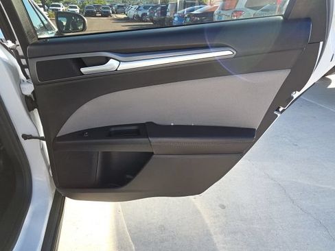 Used 2013 Ford Fusion S FWD image 20
