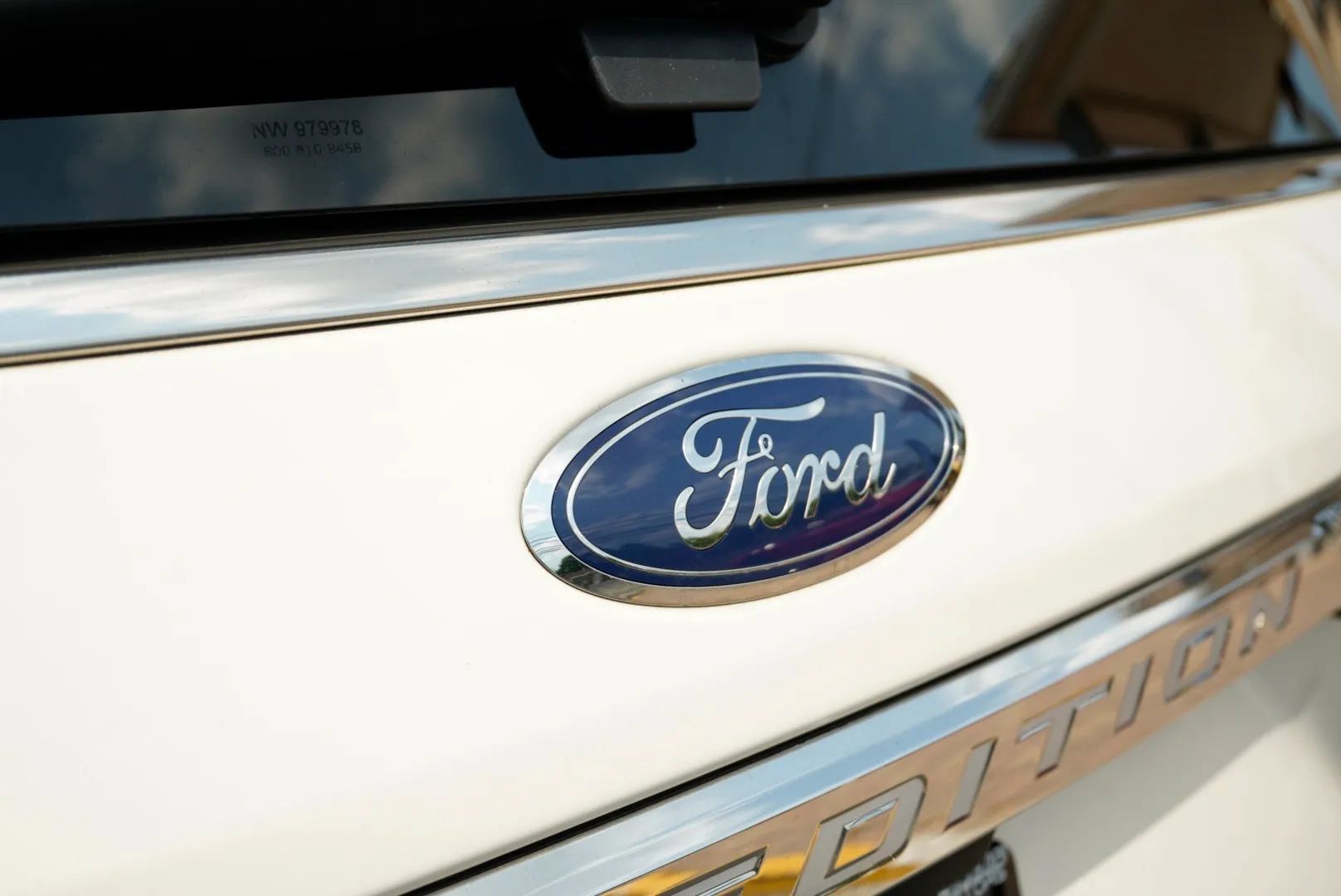 Used 2021 Ford Expedition Max Limited AWD/4WD image 13