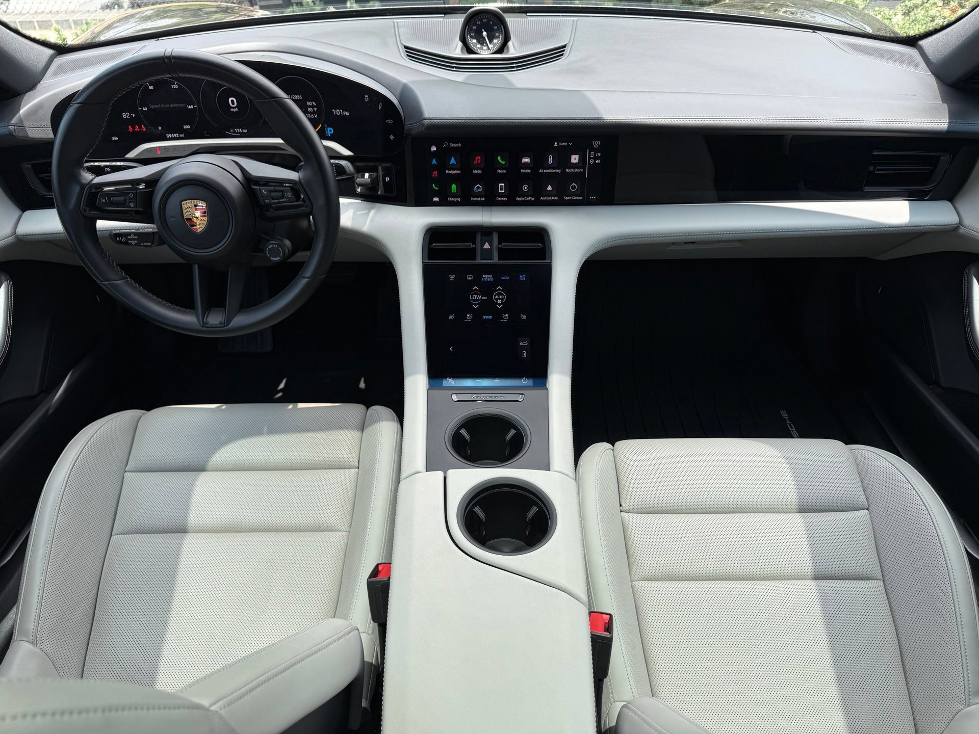 Certified 2023 Porsche Taycan 4S w/ Premium Package AWD/4WD image 14