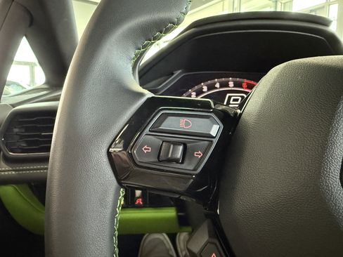 Used 2023 Lamborghini Huracan Tecnica image 20