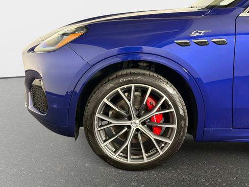 Used 2023 Maserati Grecale GT image 13