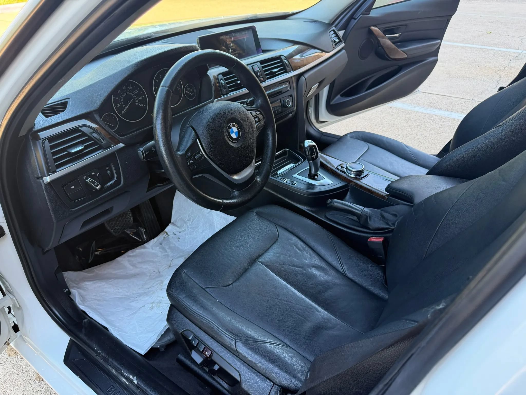 Used 2014 BMW 328i Sedan RWD image 12