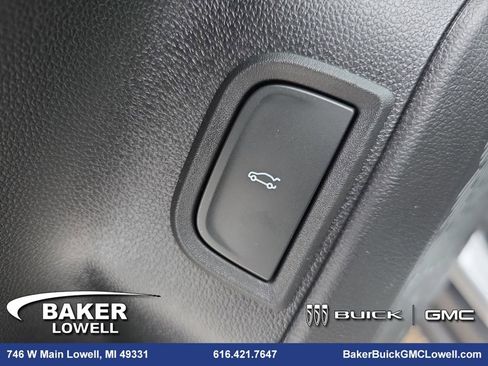 New 2026 GMC Terrain AT4 w/ Convenience Package III image 30