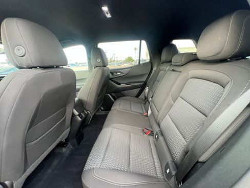 Used 2025 Chevrolet Equinox LT image 25