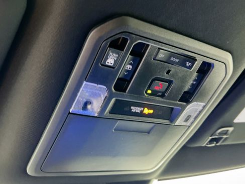 New 2026 Toyota Tundra Limited AWD/4WD image 20
