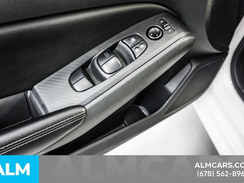 Used 2025 Nissan Altima 2.5 SV FWD image 49