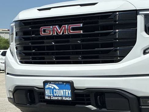 Used 2024 GMC Sierra 1500 Elevation RWD image 12