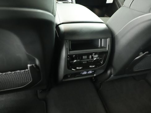 New 2025 Jeep Grand Cherokee Laredo X w/ Luxury Tech Group I image 22