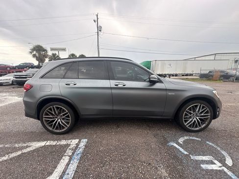 Used 2022 Mercedes-Benz GLC 43 AMG 4MATIC image 2