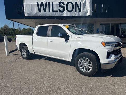 Used 2023 Chevrolet Silverado 1500 LT AWD/4WD image 1