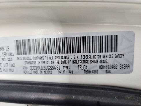 Used 2018 RAM 3500 Laramie image 57