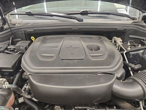 Used 2021 Jeep Grand Cherokee Limited w/ Premium Lighting Group AWD/4WD image 39